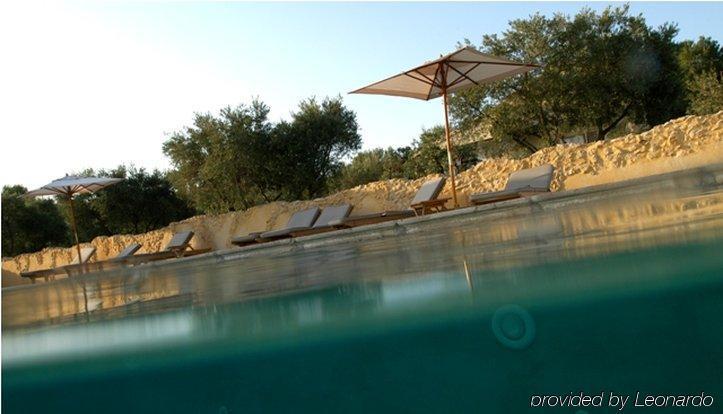 Hameau Des Baux Hotel Параду Съоръжения снимка