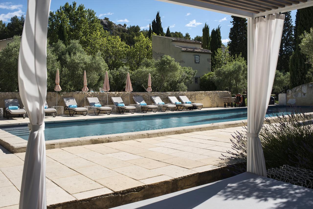 Hameau Des Baux Hotel Параду Екстериор снимка