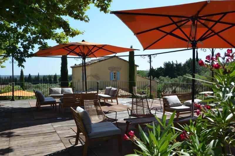 Hameau Des Baux Hotel Параду Екстериор снимка